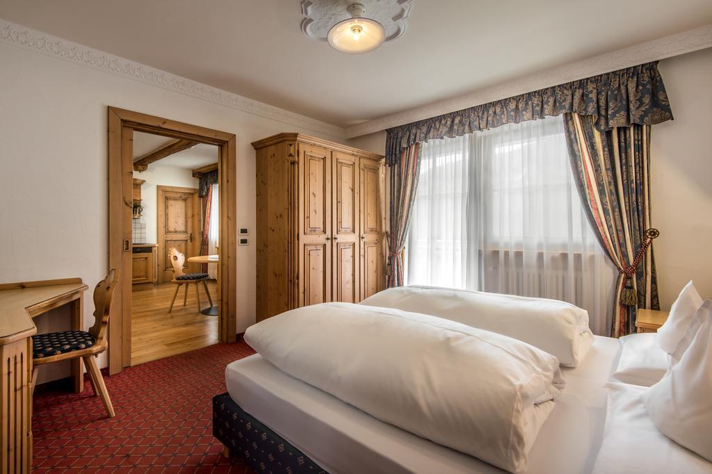 Residence Vila Колфоско Екстериор снимка
