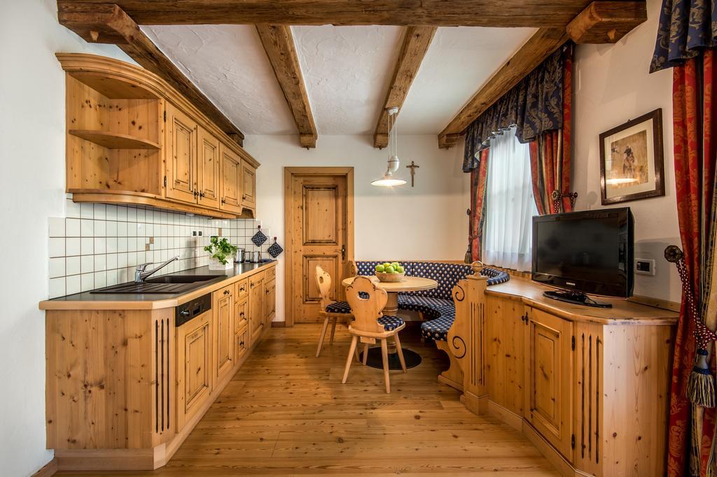 Residence Vila Колфоско Екстериор снимка