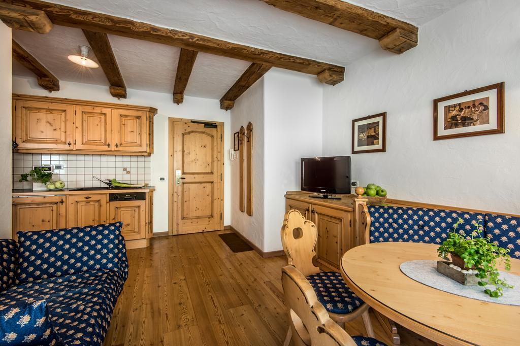 Residence Vila Колфоско Екстериор снимка