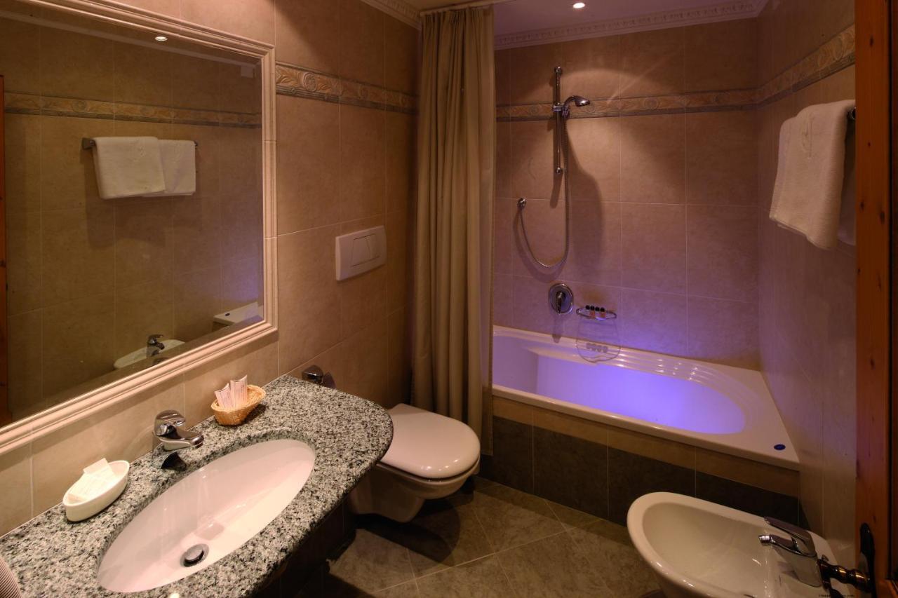 Residence Vila Колфоско Стая снимка
